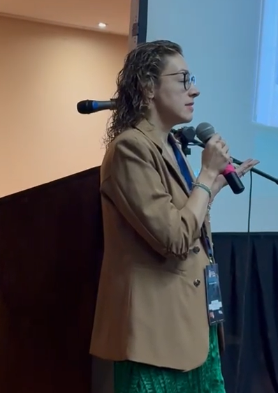 Dra. Nancy Christy Directora Asociada Segmento Avícola BOEHRINGER